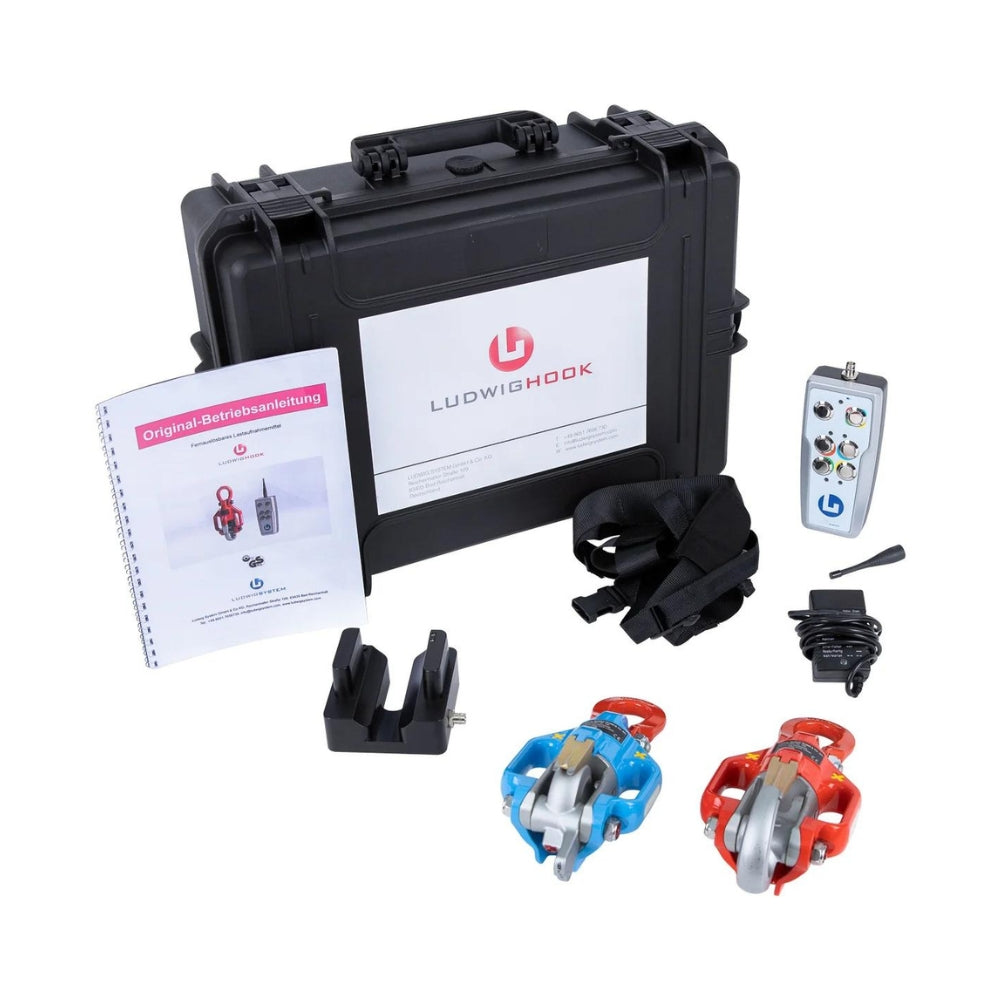 Sæt med sort kasse, manual, fjernbetjening, røde og blå kroge fra LudwigHook.