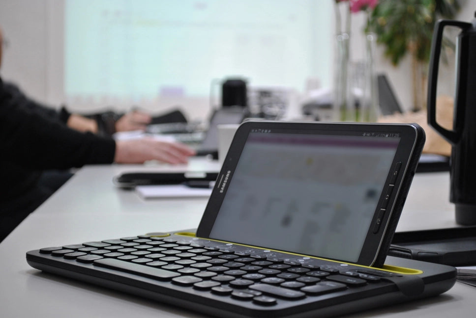 nyt system skaerm med blur