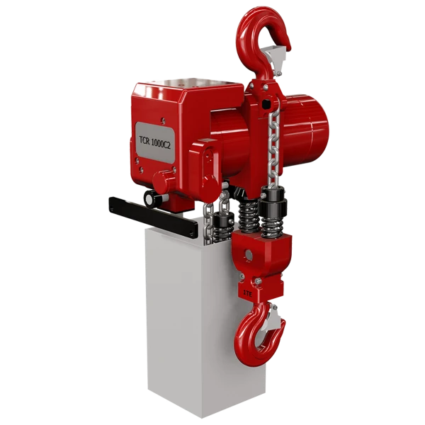 Rød mekanisk lufttalje, TCR-1000/2, med kroge og kæde, monteret på en base.